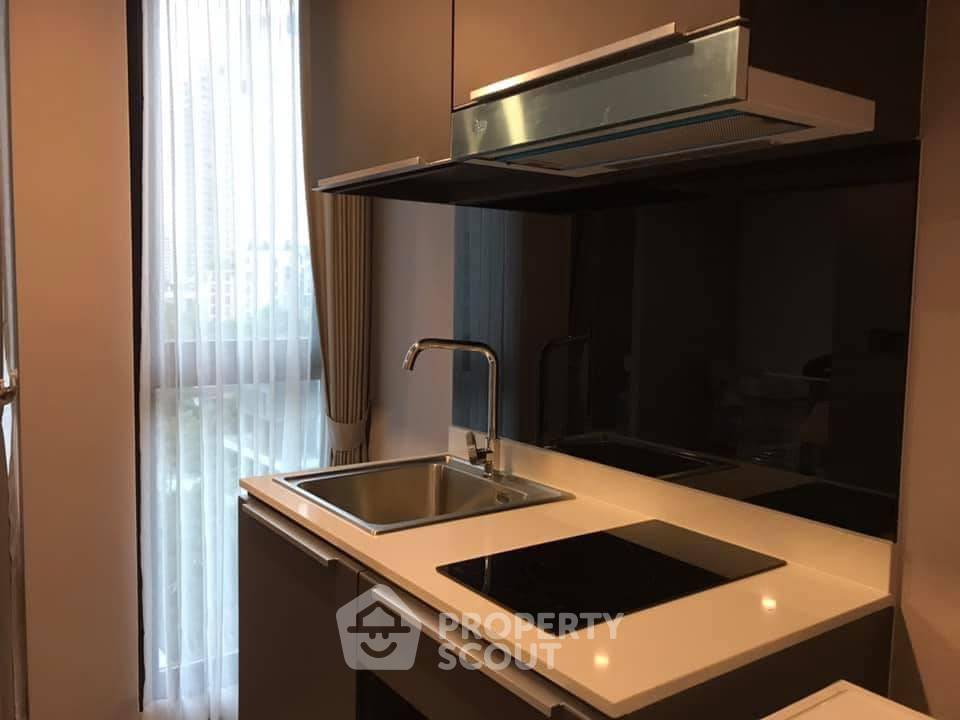 รูป คอนโด 1 ห้องนอน The Teak Sukhumvit 39 ใกล้ BTS พร้อมพงษ์ (ID 924797) - รูปที่ 3/25