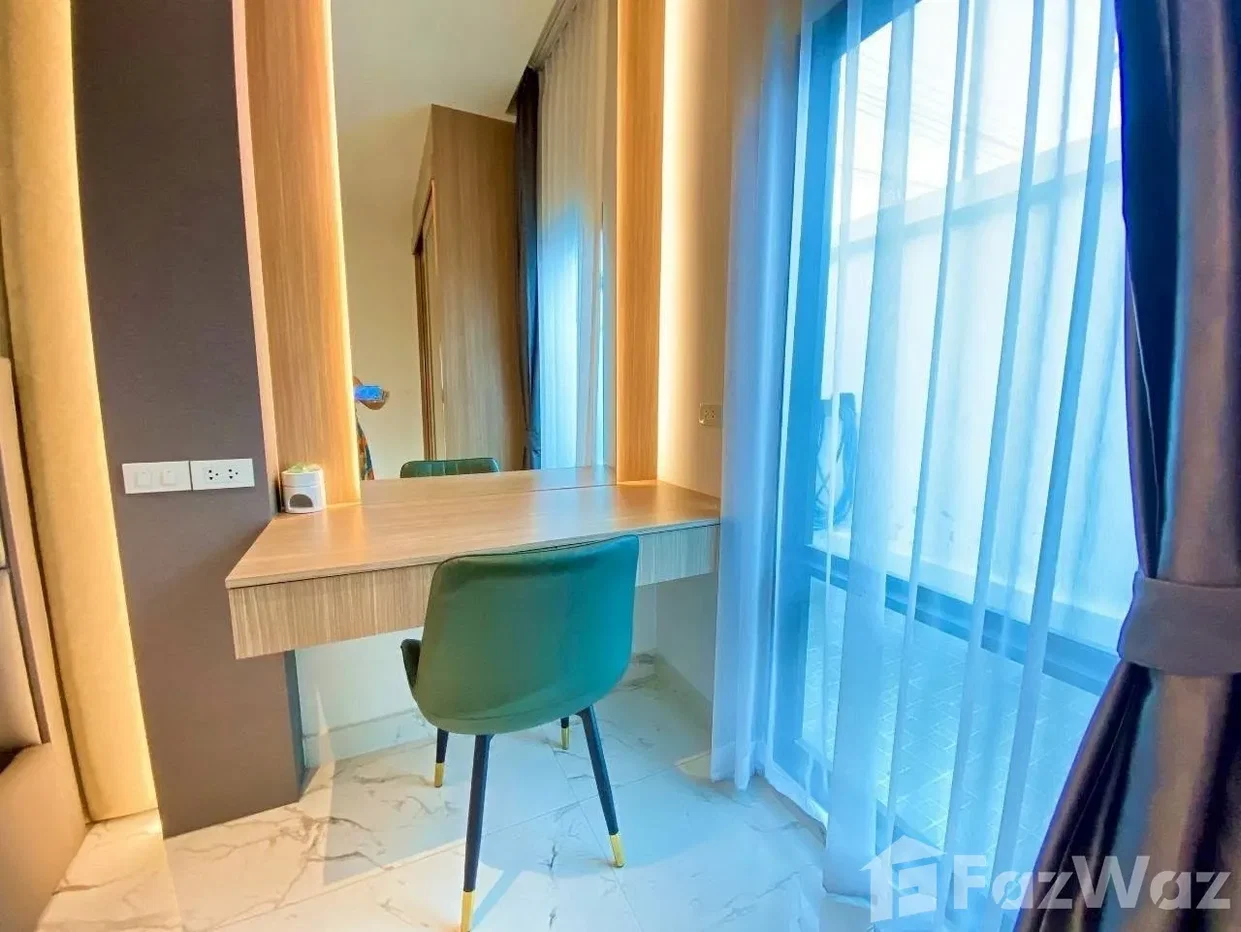 รูป พูลวิลล่าหรู 6 ห้องนอน สไตล์โมเดิร์น 6755382 - รูปที่ 4/11