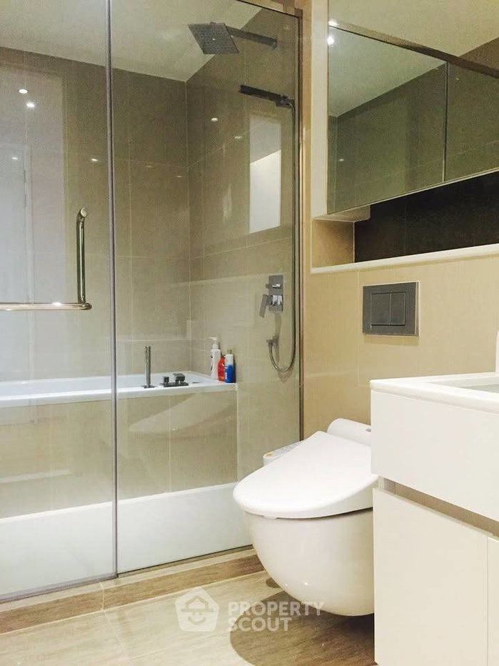 รูป ราคาคุ้มค่า ห้องนอน 1 ห้อง ชั้น 16 H Sukhumvit 43 ใกล้ BTS พร้อมพงษ์ (ID 2814397) - รูปที่ 5/6