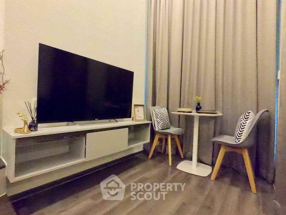 picture 1-BR Condo At KnightsBridge Space Rama 9 Near MRT Phra Ram 9 (ID 2952989) - 3/8