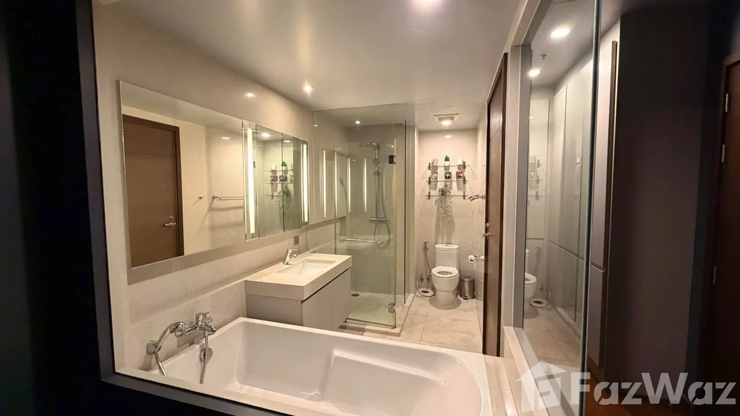 รูป LUXURY 1BR + 2 BATHROOMS | HIGH FLOOR 6756406 - รูปที่ 10/16