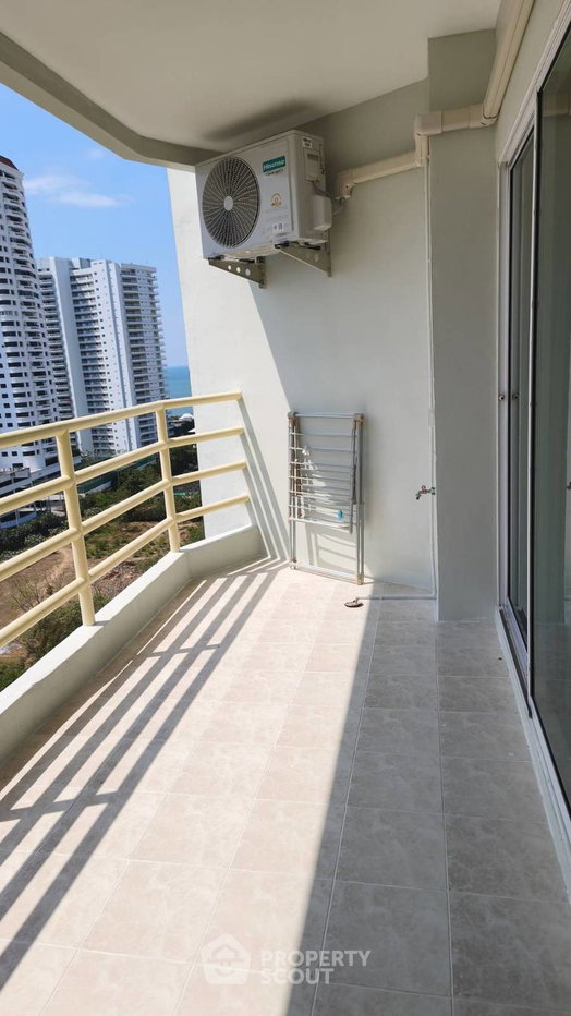 รูป ขายคอนโด 1 ห้องนอน ที่ View Talay 5 Condominium Jomtien (ID 3282446) - รูปที่ 8/12