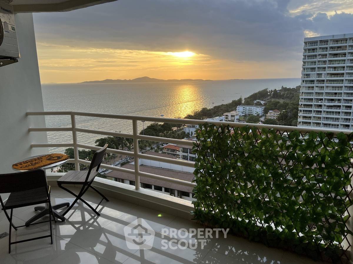 รูป คอนโด 1 ห้องนอน ชั้น 17 View Talay 7 Condominium Jomtien ขาย (ID 3281095) - รูปที่ 3/6