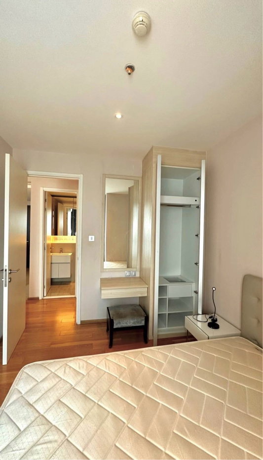 picture 🔥🔥H Sukhumvit 43 -2 Bedrooms 🛏️ 2 Bathrooms🛁 72 sqm. - 7/10