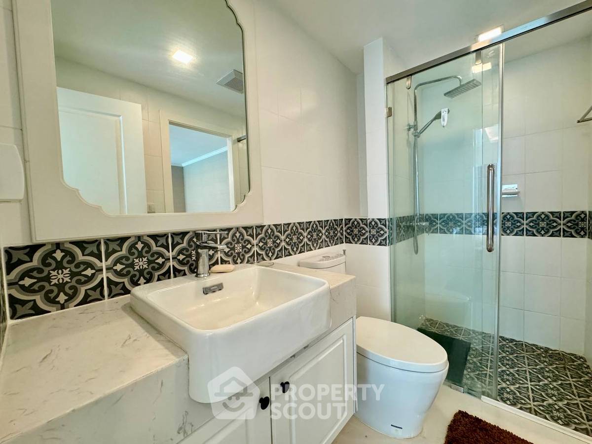รูป คอนโด 2-ห้องนอน ที่ ดิ โอเรียนท์ รีสอร์ท แอนด์ สปา ใกล้ เมืองพัทยา (ID 3281078) - รูปที่ 18/19