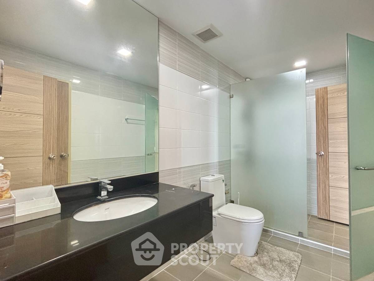 รูป ขายคอนโด 2 ห้องนอน ขนาด 93 ตร.ม. Whale Marina Condo พัทยา (ID 3281148) - รูปที่ 13/18