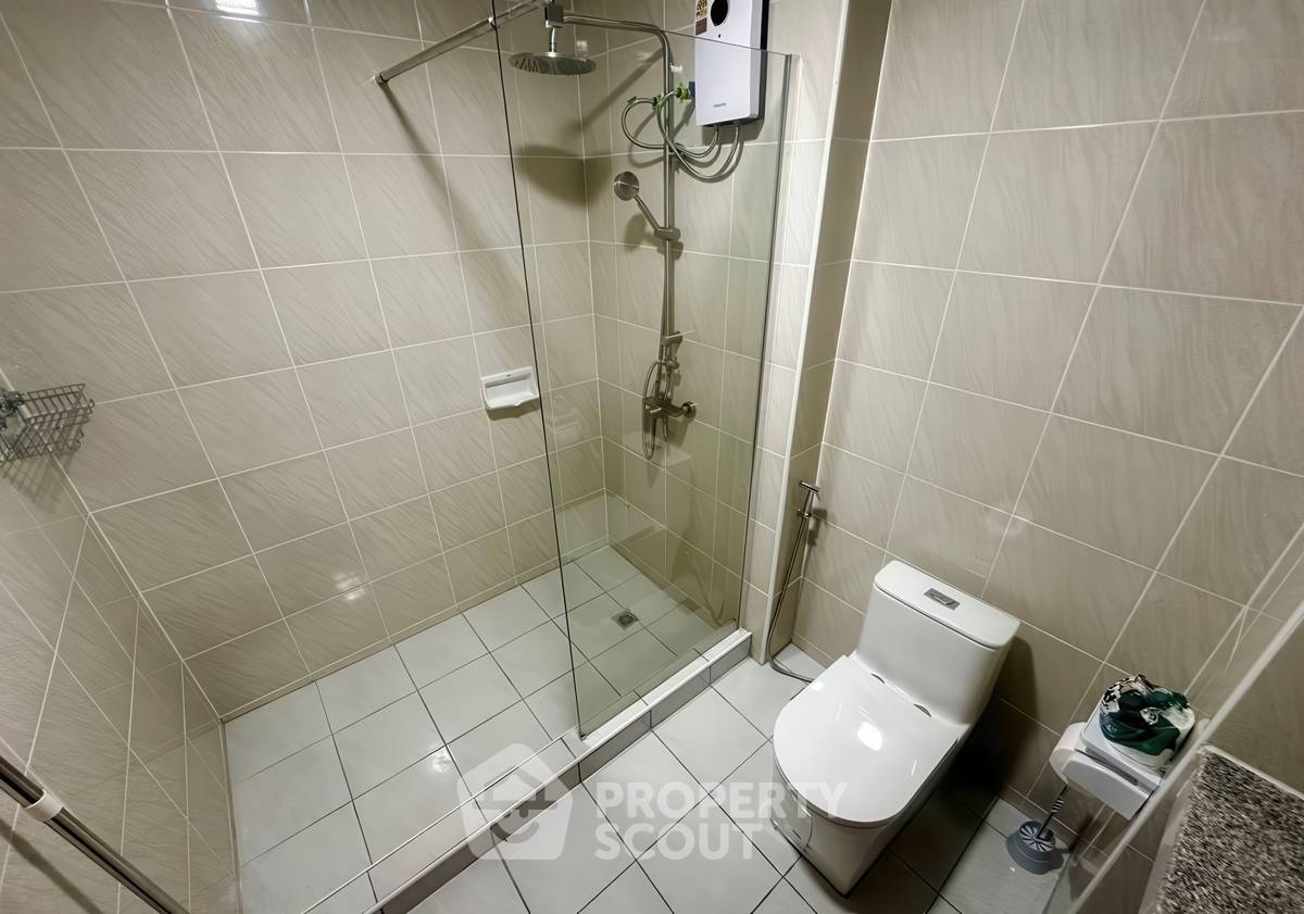 รูป ขายคอนโด 1 ห้องนอน 48 ตร.ม. View Talay 5 Condominium Jomtien (ID 3282448) - รูปที่ 3/10