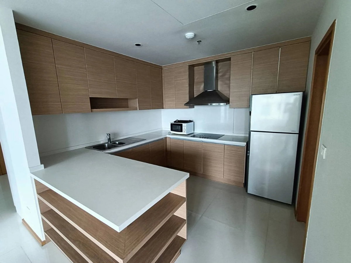 รูป LTHC16132 - Spacious Condo for Rent Phrom Phong | The Emporio Place | 160 sq.m. | 3 Beds 3 Baths | BTS Phrom Phong | 100K - รูปที่ 8/9