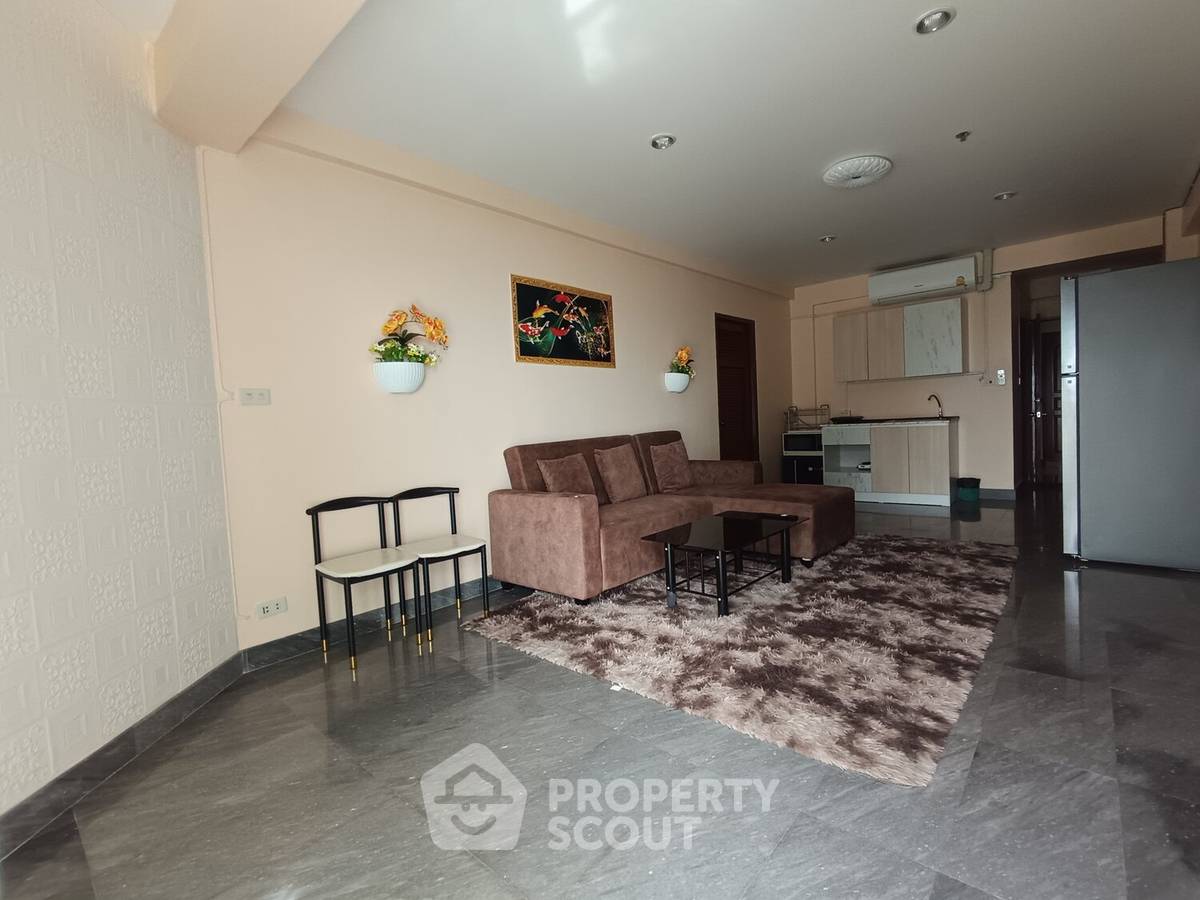รูป ชั้น 17 คอนโด 1 ห้องนอน Jomtien Beach Condominium ใกล้หาดจอมเทียน (ID 3280958) - รูปที่ 2/38
