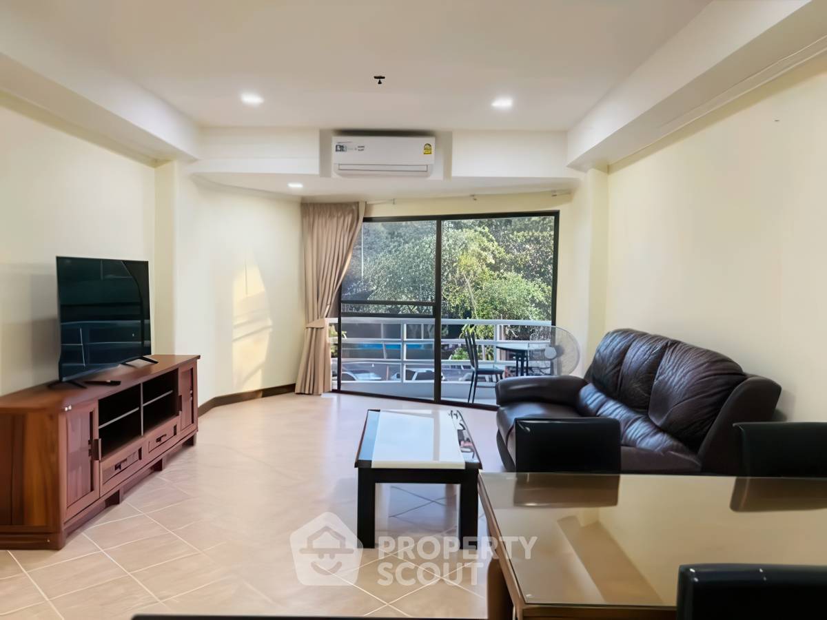 picture 1-BR Condo at View Talay 3 close to Phratamnak (ID 3282433) - 5/14