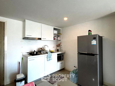 Condos for sale : 1-BR Condo at Sea Saran Condominium close to Bangsaray (ID 3280979)