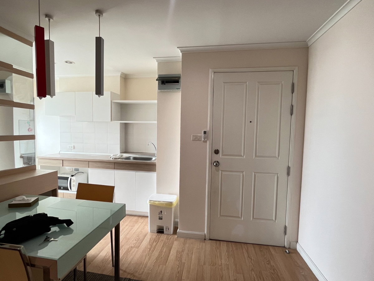 picture 🏙️ LARGE 1-BEDROOM CONDO FOR RENT IN PINKLAO - 3/19