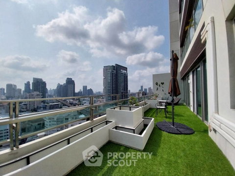 2-BR Condo at The Madison near BTS Phrom Phong (ID 3286546)
