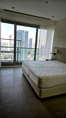 Condos for rent : 🎊 For Rent Condo THE RIVER Building 1, Floor 31,2 bed room, Room size 138 sqm
