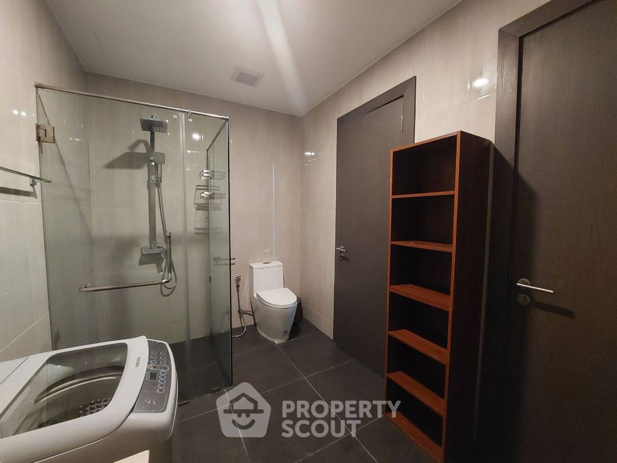 picture 1-BR Condo at The Point Pratumnak close to Phratamnak (ID 3281079) - 13/22