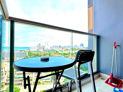 Condos for sale : 15th-Floor 1-BR Condo For Sale At Copacabana Beach Jomtien (ID 3281033)