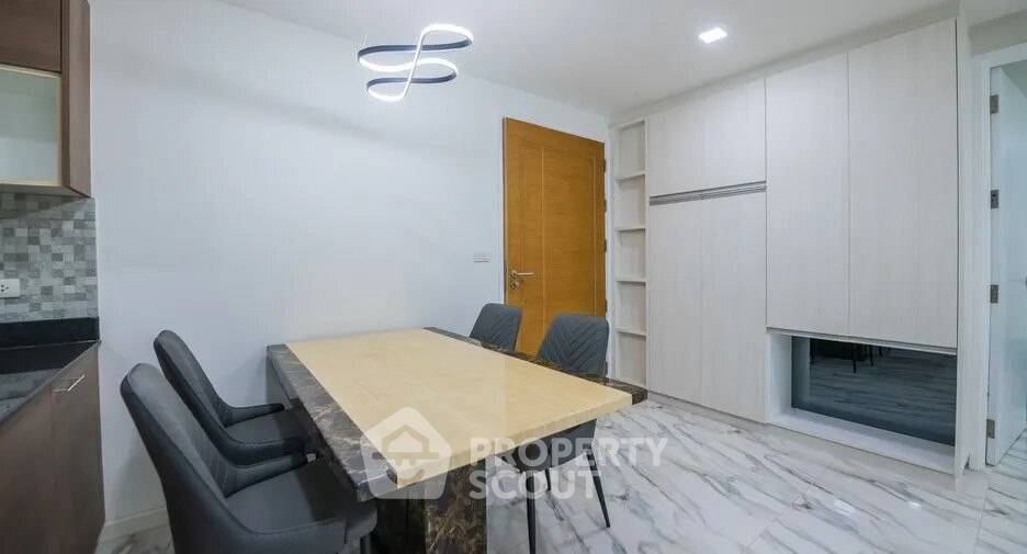 รูป คอนโด 2-ห้องนอน ที่ ดิ เออเบิร์น ใกล้ เซ็นทรัลเฟสติวัล พัทยาบีช (ID 3281090) - รูปที่ 3/15