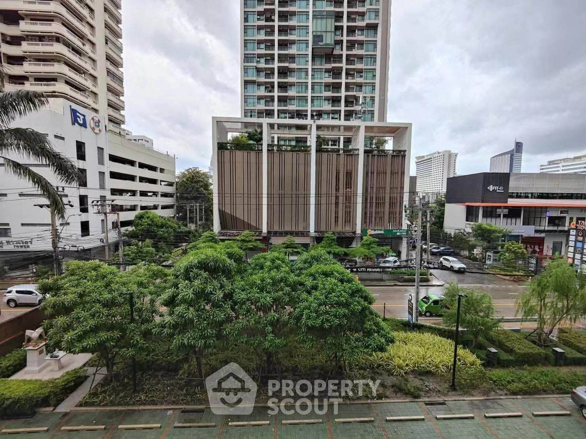 รูป คอนโด 1 ห้องนอน 57 ตารางเมตร Supalai Oriental Sukhumvit 39 ใกล้ MRT เพชรบุรี (ID 3286532) - รูปที่ 2/9