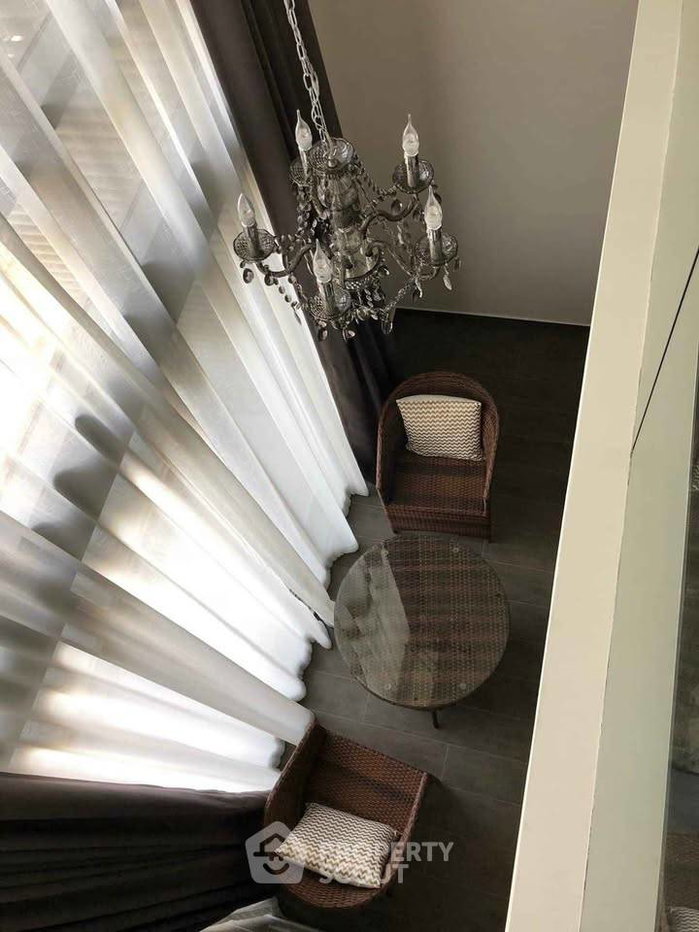 รูป ใกล้ BTS เอกมัย เพียง 200 ม. คอนโด 1 ห้องนอน The Lofts Ekkamai (ID 3288582) - รูปที่ 4/6