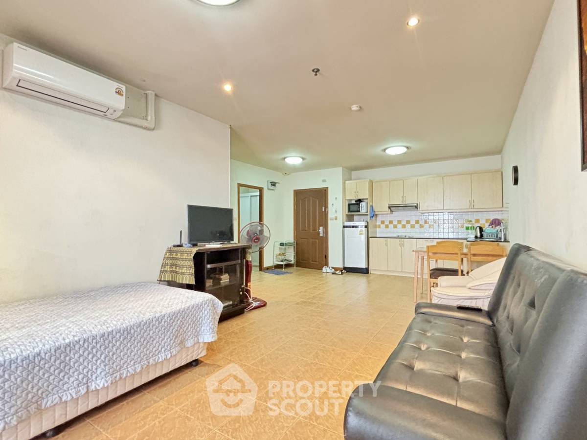 รูป คอนโด 1-ห้องนอน ที่ นอร์ดิก เทอเรช พระตำหนัก ใกล้ ถนนพระตำหนัก พัทยา (ID 3280973) - รูปที่ 8/17