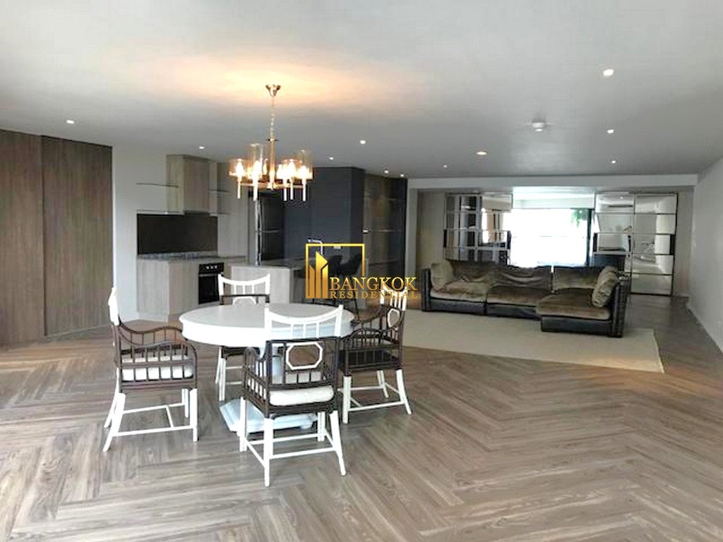 picture Modern 4 Bedroom Apartment in Central Phrom Phong Area - BR0251AP - 4/24
