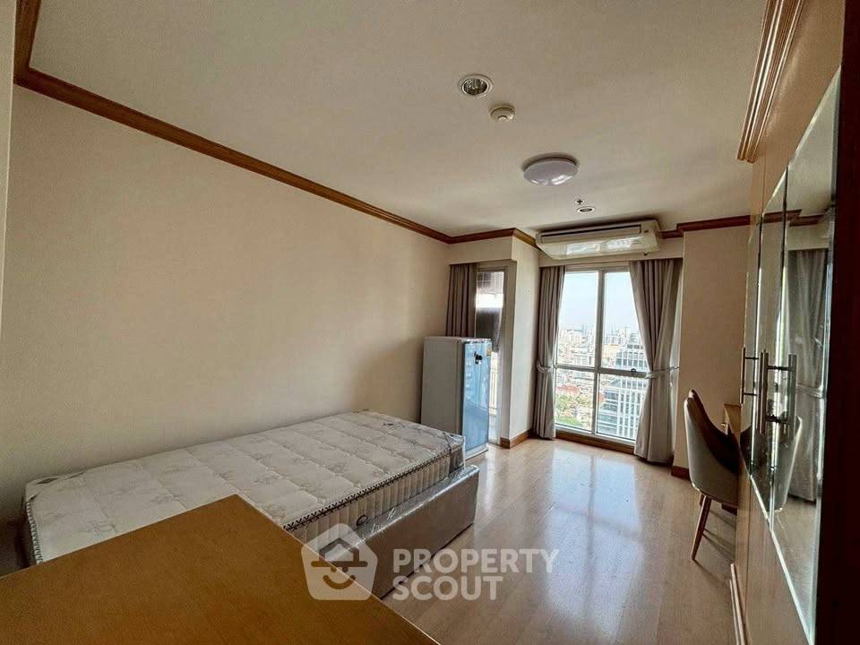 รูป คอนโด 3-ห้องนอน ที่ สีลม สวีท คอนโดมิเนียม ใกล้ BTS เซนต์หลุยส์ (ID 3287407) - รูปที่ 30/45