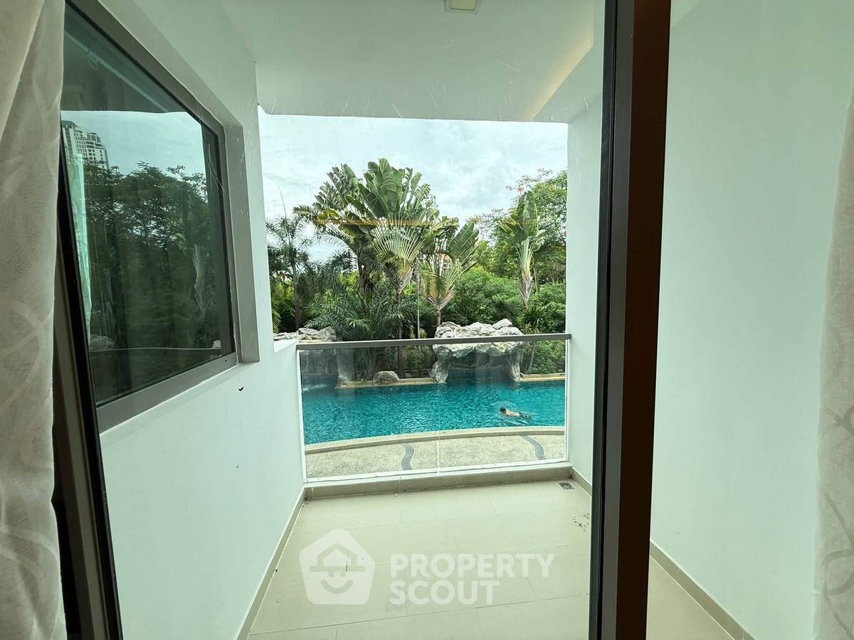 รูป คอนโด 1 ห้องนอน Club Royal Condominiums ใกล้ปราสาทสัจธรรม (ID 3287772) - รูปที่ 3/10