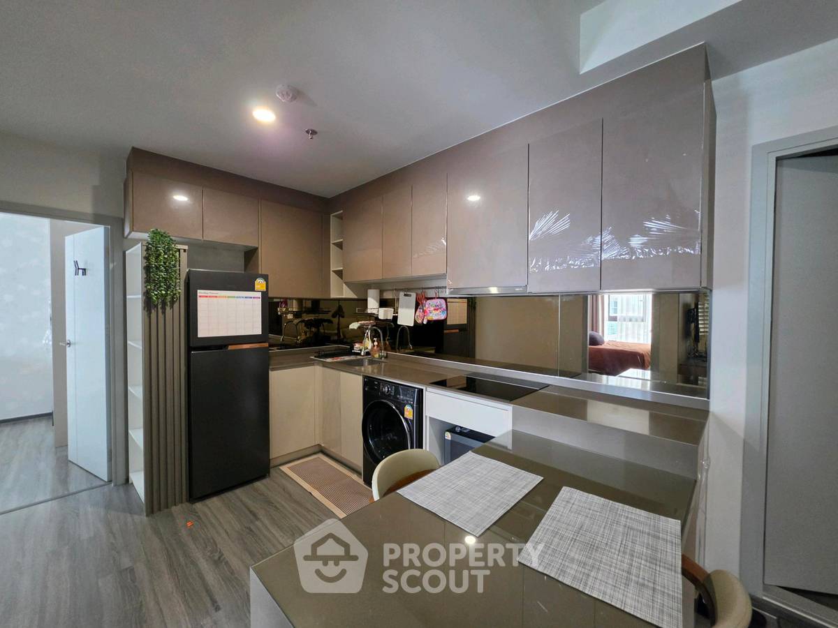 รูป คอนโด 2-ห้องนอน ที่ ไอดีโอ จุฬา - สามย่าน ใกล้ MRT สามย่าน (ID 3283512) - รูปที่ 3/7