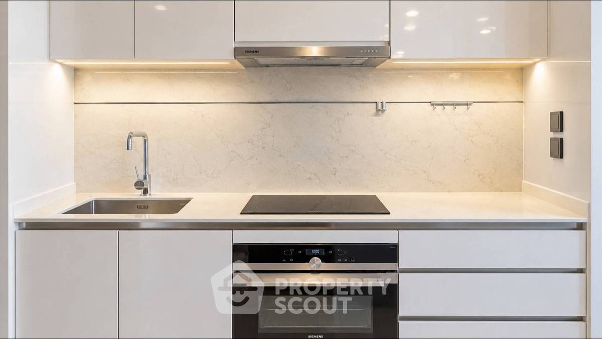 รูป ใกล้ BTS สุรศักดิ์เพียง 100 เมตร | 1 ห้องนอน The Bangkok Sathorn ชั้น 41 (ID 3286550) - รูปที่ 3/12