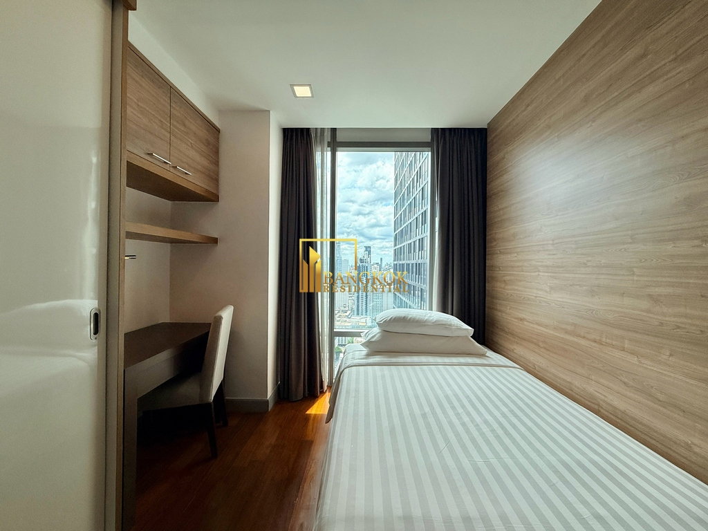 picture Bright 3 Bedroom Serviced Apartment in Ploenchit - BR7037SA - 21/35