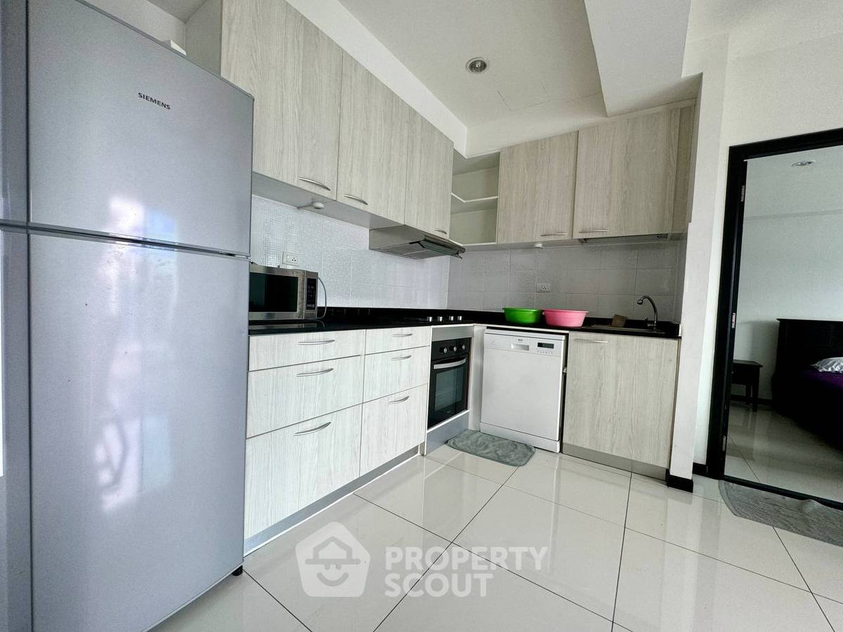 รูป ขายคอนโด 2 ห้องนอน Siam Oriental Elegance 2 ย่านพระตำหนัก (ID 3280988) - รูปที่ 8/18