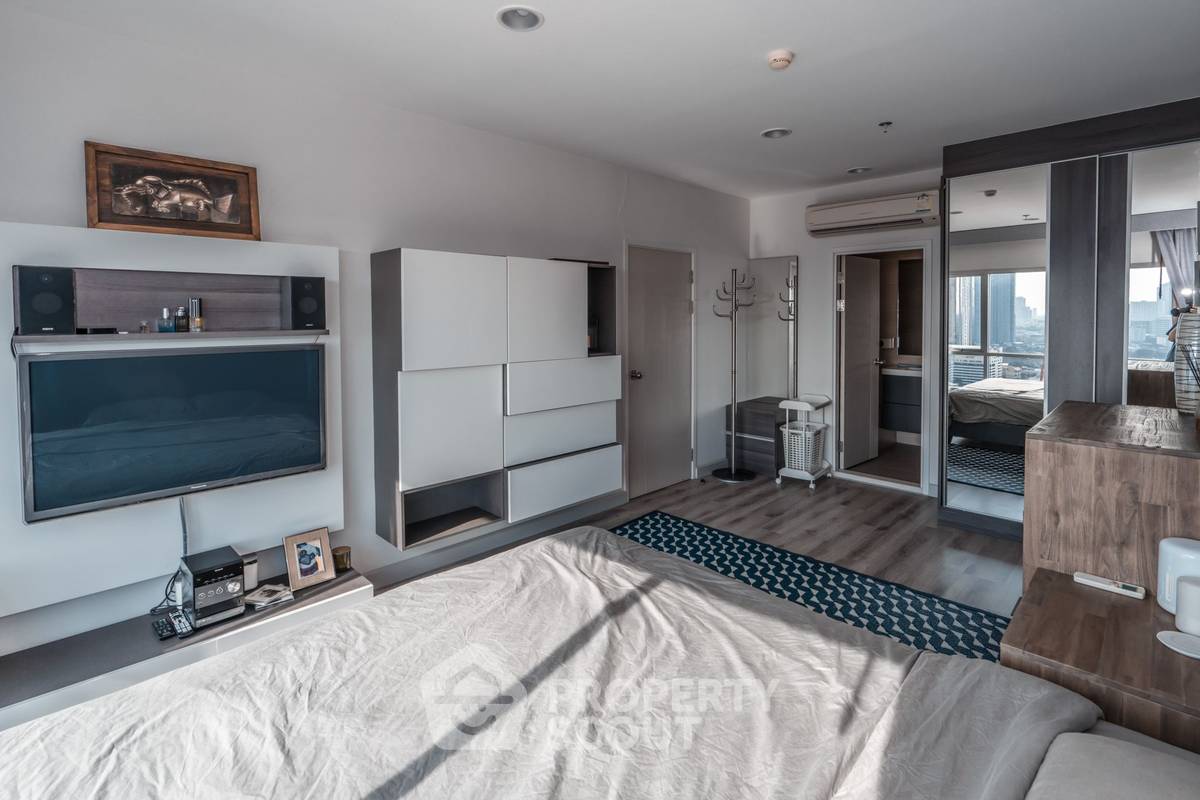 picture 2-BR Condo at Centric Sathorn-St. Louis near BTS Saint Louis (ID 1310855) - 7/11