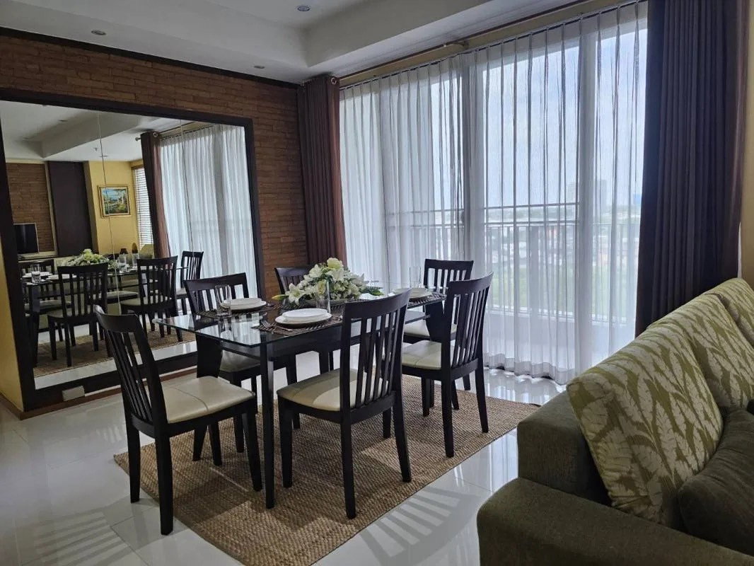 รูป LTH506-R269 - Spacious Condo for Rent Phrom Phong | The Emporio Place | 108 sq.m. | 2 Beds 3 Baths | BTS Phrom Phong | 65K - รูปที่ 2/10