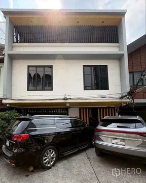ให้เช่า ทาวน์เฮาส์ 3 ห้องนอน ปทุมวัน กรุงเทพมหานคร