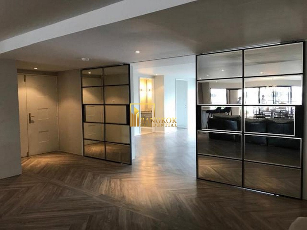 picture Modern 4 Bedroom Apartment in Central Phrom Phong Area - BR0251AP - 8/24