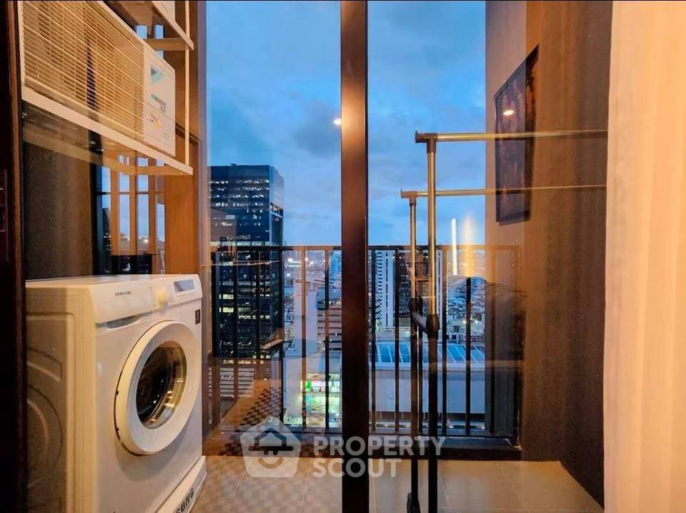 รูป ชั้น 34 คอนโด 1 ห้องนอน Nue District R9 ใกล้ MRT พระราม 9 เพียง 200 ม. (ID 3288603) - รูปที่ 7/7