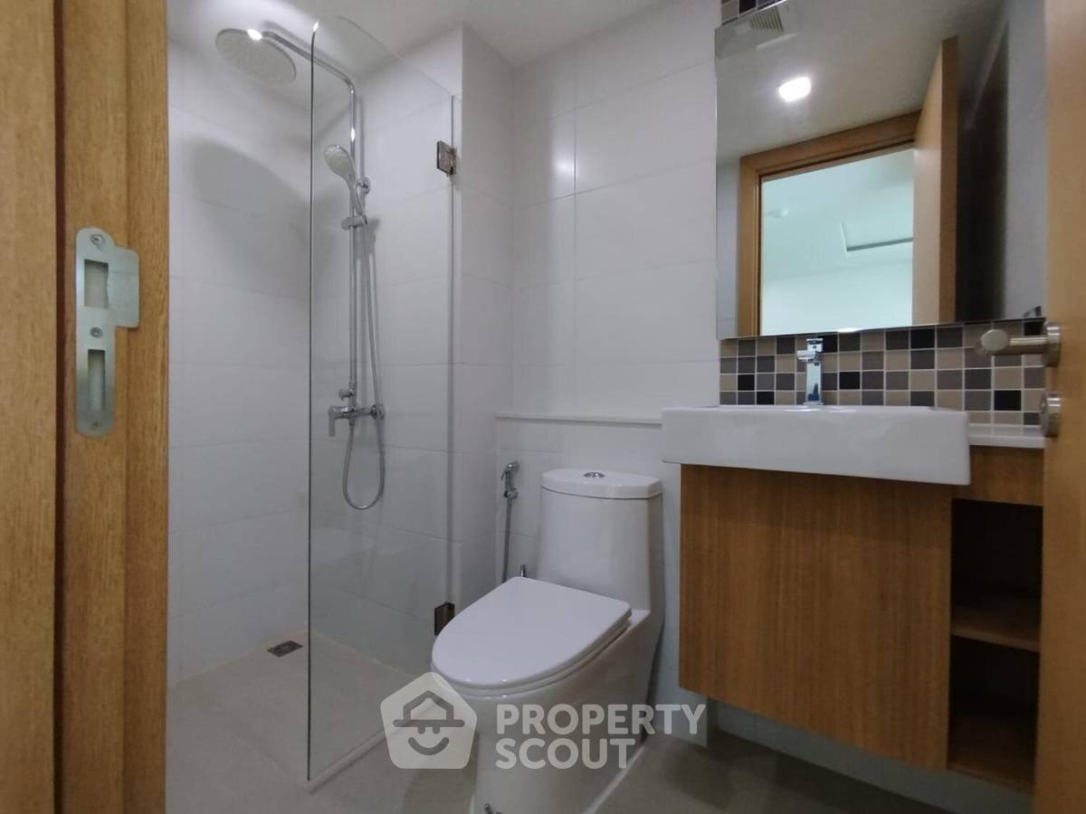 รูป คอนโด 1 ห้องนอน The Breeze Beach Side Condominium บางเสร่ (ID 3281001) - รูปที่ 9/26