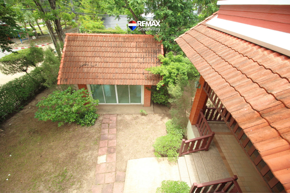 รูป ขายบ้านเดี่ยว ประชาอุทิศ ม. วรารมย์ หลังมุม หน้าสวน ปรับปรุงใหม่ มีเรือนรับรอง 162 ตร.วา  - รูปที่ 19/25