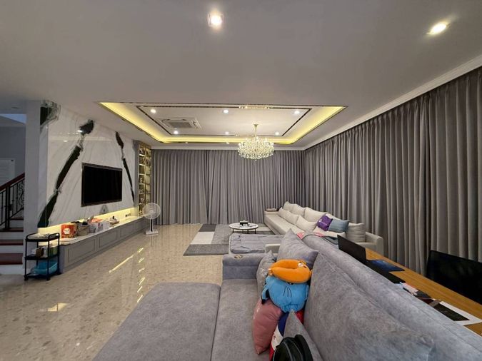 5-bed house for rent, 477 sqm, 121 sq wah, The Grand Pinklao