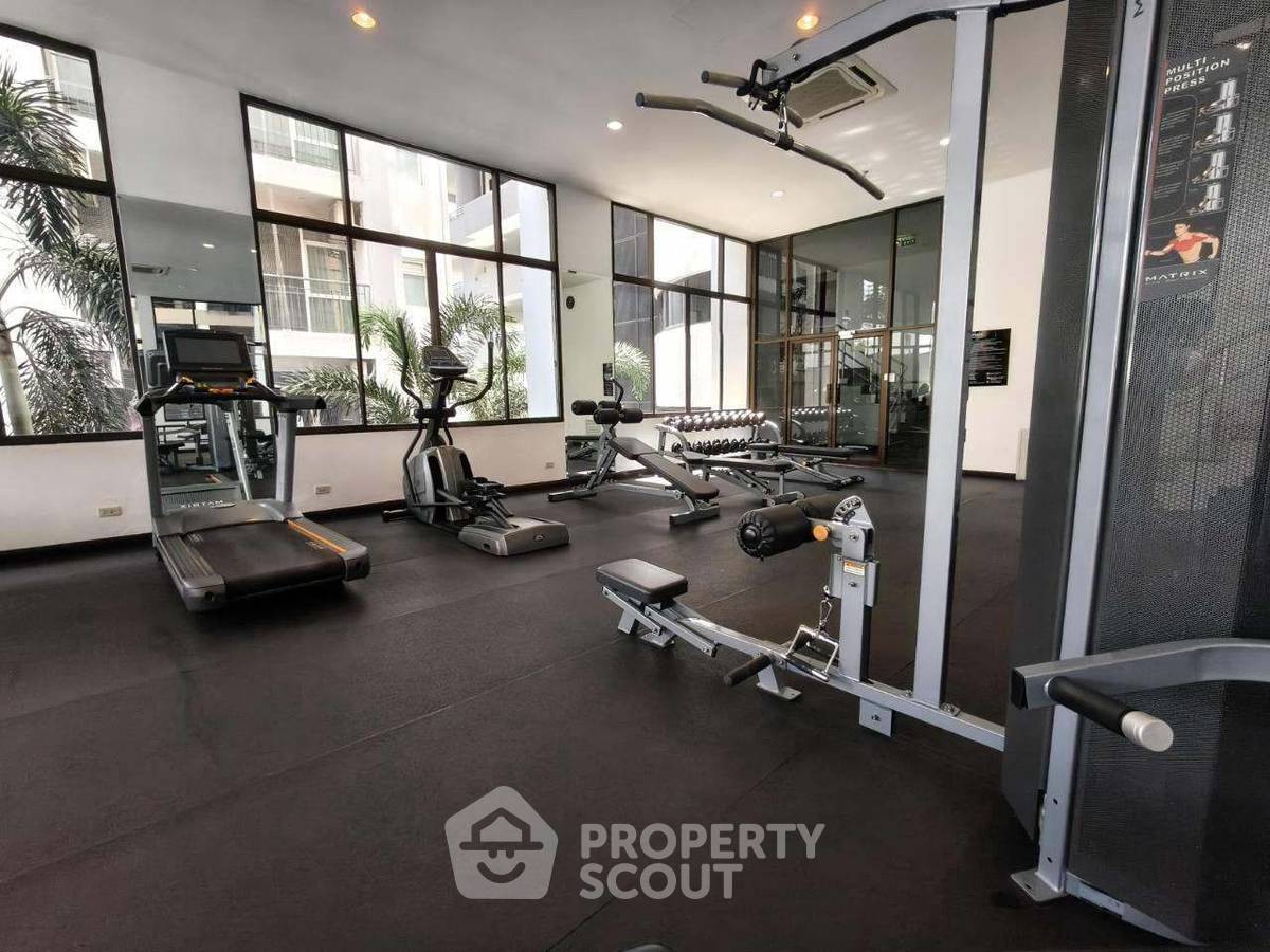 picture 2-BR Condo at Acadamia Grand Tower near BTS Phrom Phong (ID 3287796) - 14/15