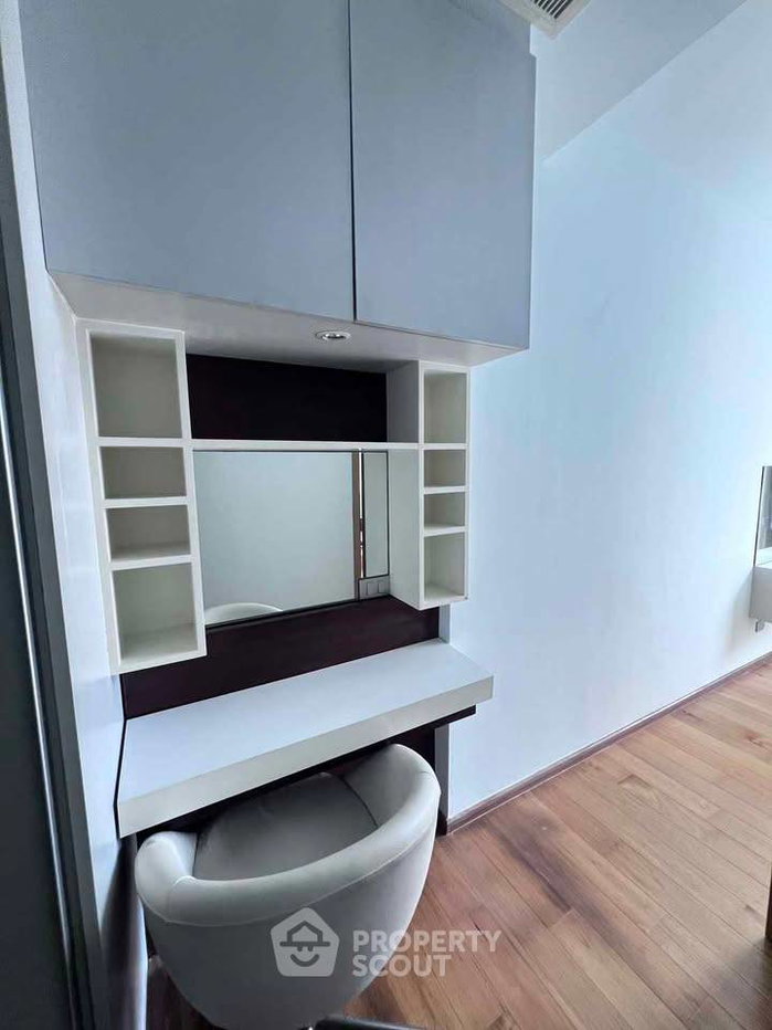 picture 200m From BTS Nana | 1-BR Hyde Sukhumvit 13 Condominium (ID 3288609) - 5/9