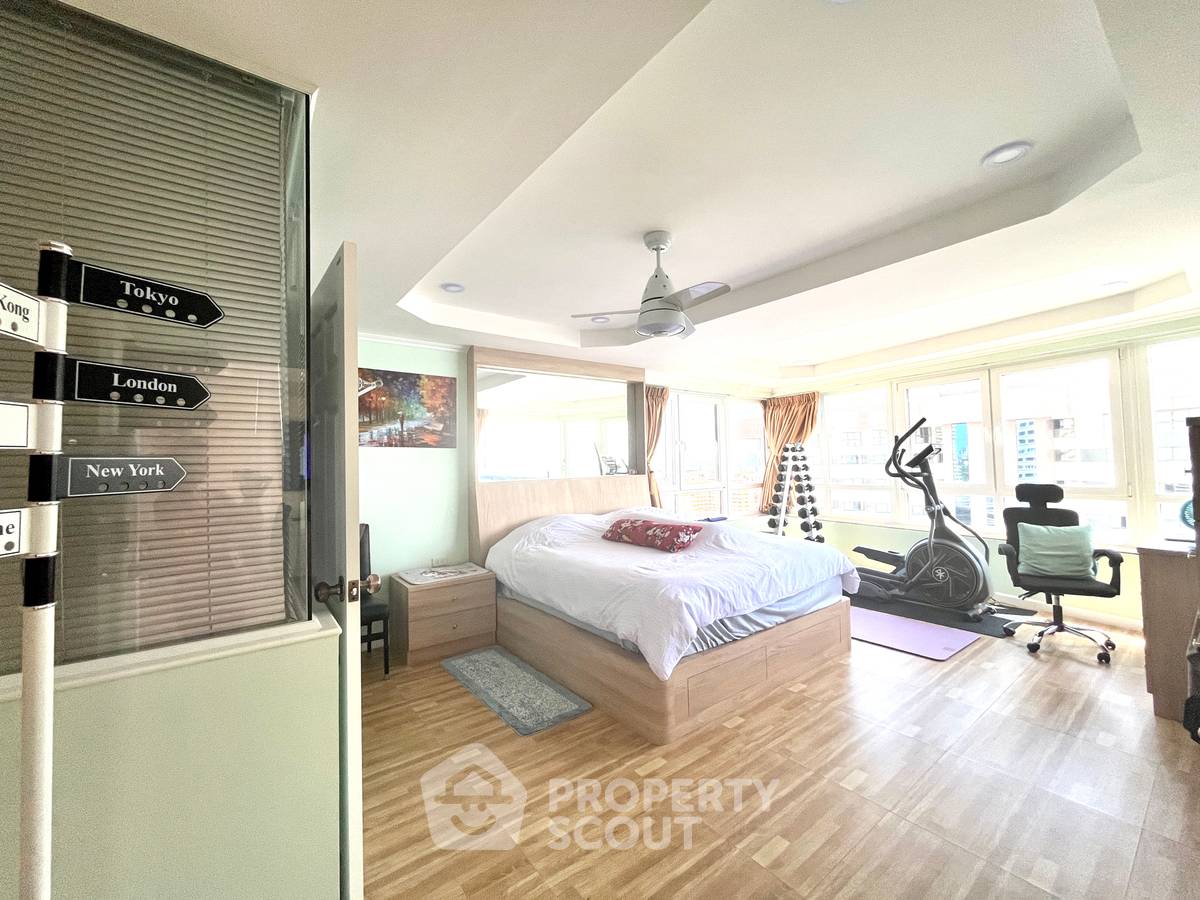 รูป ขายคอนโด 2 ห้องนอน ชั้น 15 ขนาด 126 ตร.ม. Jomtien Plaza Condotel (ID 3281158) - รูปที่ 3/18