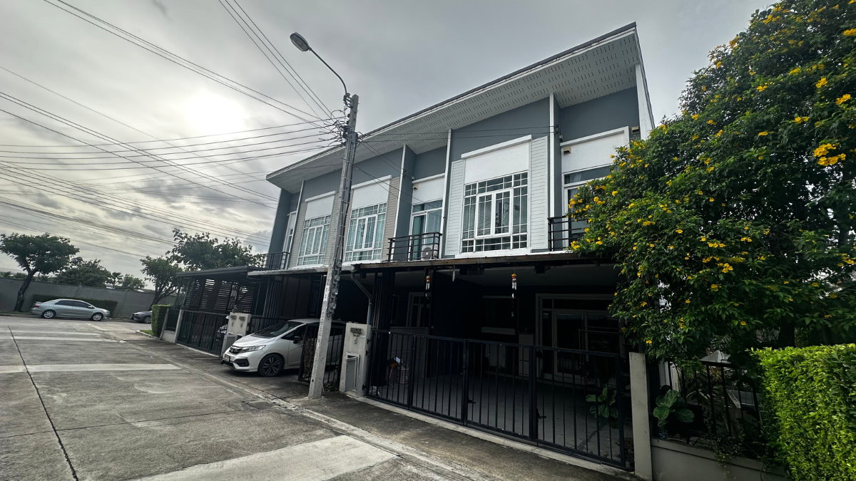 รูป ขายทาวน์เฮ้าส์  กัสโต้ เพชรเกษม 69 - กาญจนาภิเษก 30.10 ตร.วา แบบ 4 ห้องนอน 3 ห้องน้ำ  บ้านมุม หลังใน อยู่ต้นโครงการ เพียง 3,549,000 บาท - รูปที่ 1/37
