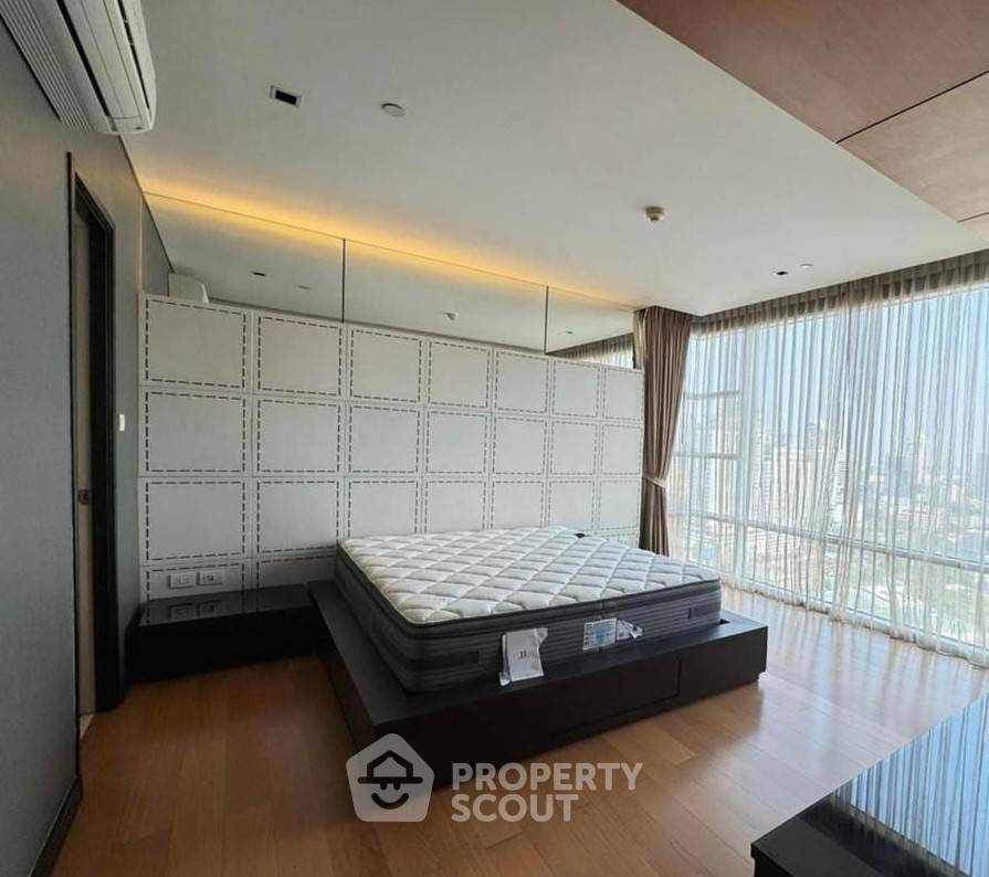 picture 24th-Floor 4-BR Fullerton Sukhumvit 400m To BTS Ekkamai (ID 2450482) - 9/12