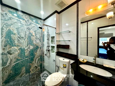 Condos for sale : 47 Sqm 1-BR Condo At Siam Oriental Twins Pratumnak (ID 3280997)