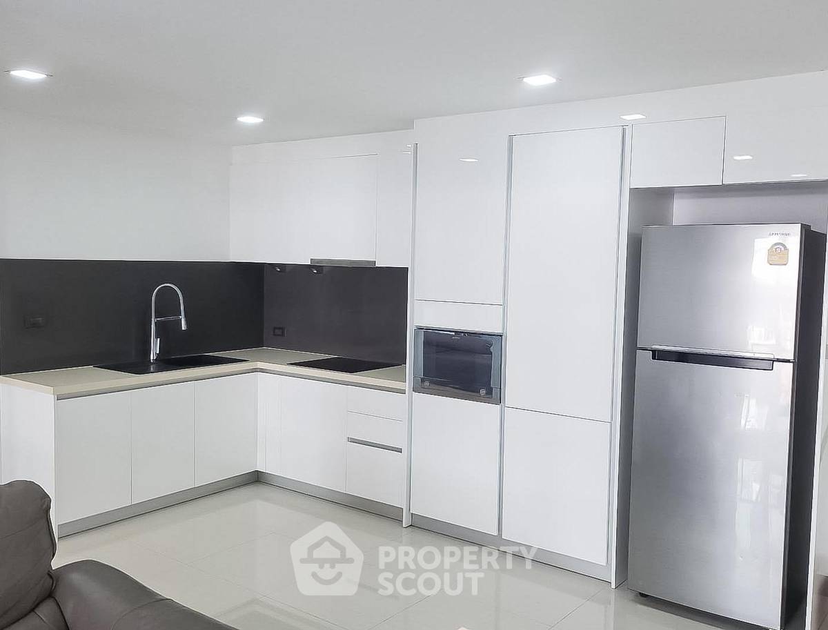 รูป คอนโด 2-ห้องนอน ที่ ดิ เออเบิร์น ใกล้ เซ็นทรัลเฟสติวัล พัทยาบีช (ID 3281412) - รูปที่ 3/17