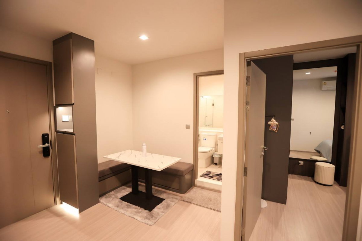 picture Condo for Rent: Life Asoke Hype - 6/14