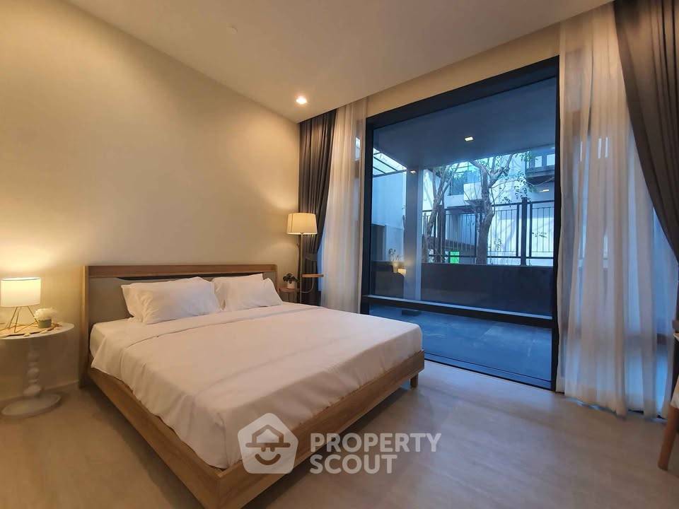 picture 3-BR Condo at Circle Living Prototype New Petchburi near MRT Phetchaburi (ID 3288593) - 9/21
