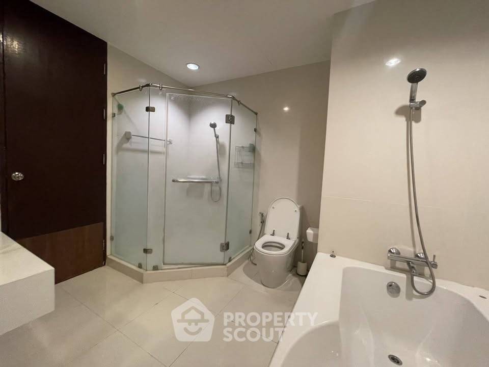 picture 2-BR Condo at Amanta Ratchada near MRT Thailand Cultural Centre (ID 3287433) - 10/14