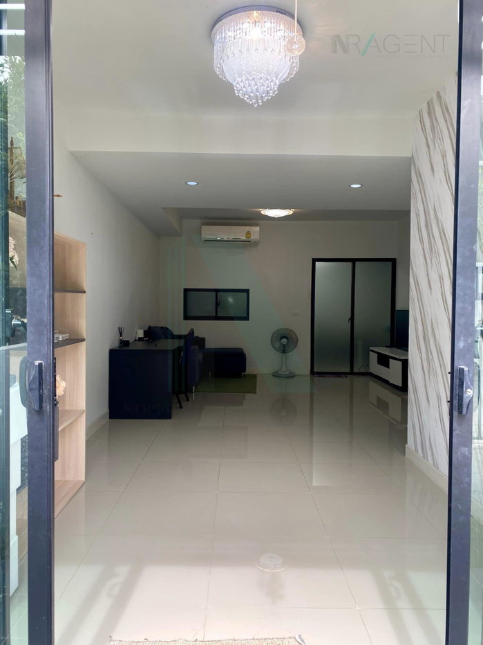 รูป 📌 ขายทาวน์เฮาส์ โครงการ เดอะ คัลเลอร์ส บางนา-วงแหวนฯ 4 2 ชั้น 3 ห้องนอน 3 ห้องน้ำ - รูปที่ 2/8